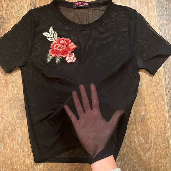 Mesh top - Picture 2 of 2